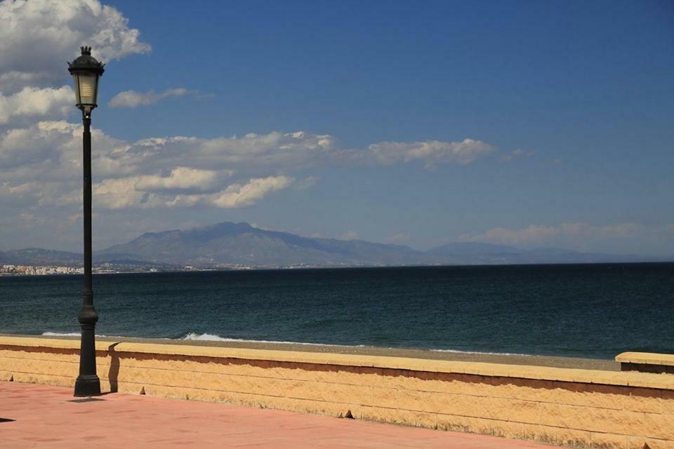 Beach Apartment Marina Duquesa Manilva Luaran gambar